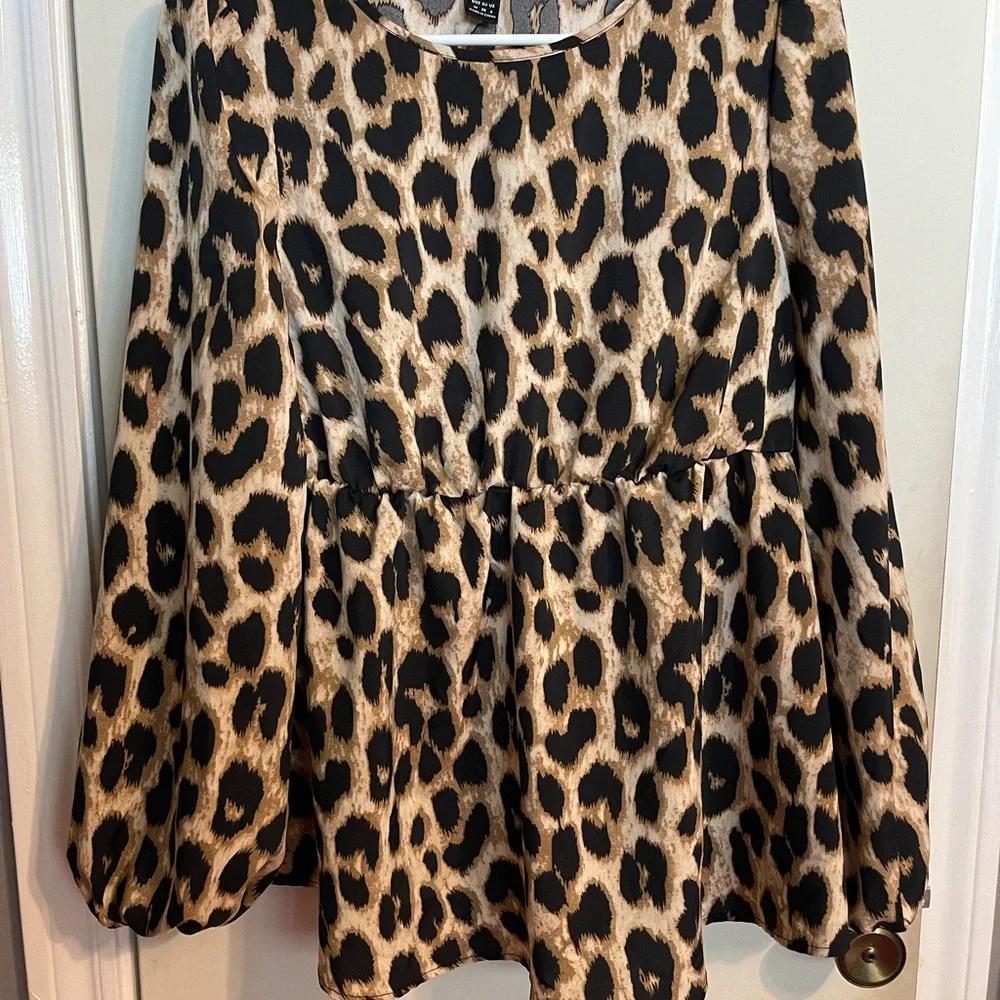 Maternity leopard print blouse - Picture 3 of 9